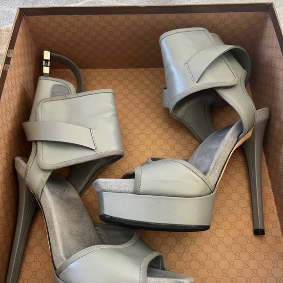 Gucci Babylon Platform Sandals - Picture 2 of 6